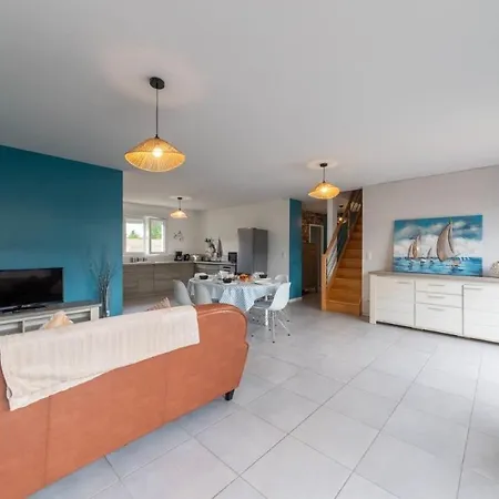 Dom wakacyjny Charmante Maison Proche La Rochelle